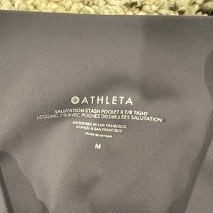 Athleta salutation stash pocket 7/8 legging medium grayish purple